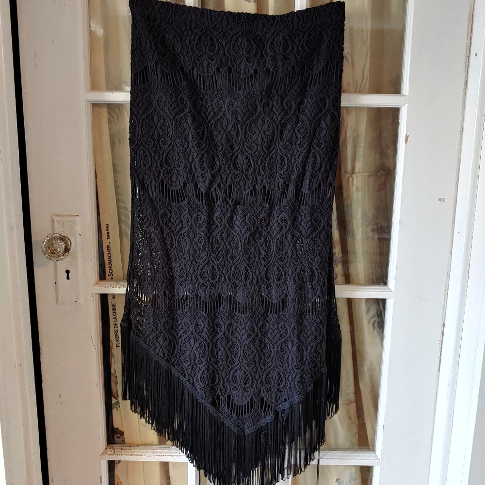 Romeo and Juliet Couture black skirt